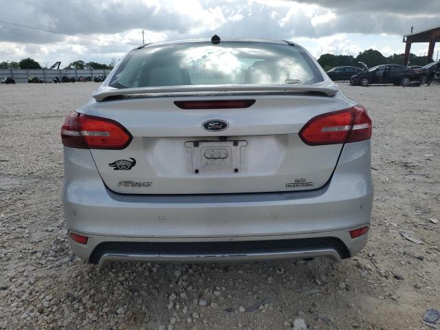 Photo 6 from auction – 2015 FORD FOCUS SE with VIN 1FADP3F29FL291814