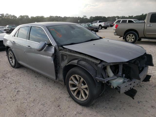 Photo 4 from auction – 2015 CHRYSLER 300 LIMITE with VIN 2C3CCAAG5FH756759