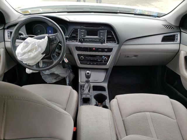 Photo 8 from auction – 2017 HYUNDAI SONATA SE with VIN 5NPE24AF5HH493697