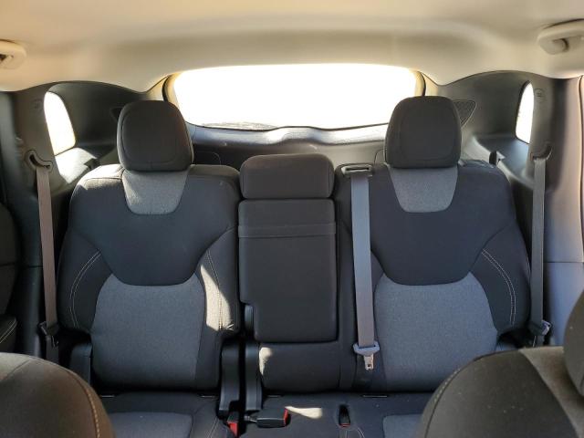 Photo 10 from auction – 2015 JEEP CHEROKEE S with VIN 1C4PJLAB5FW761755