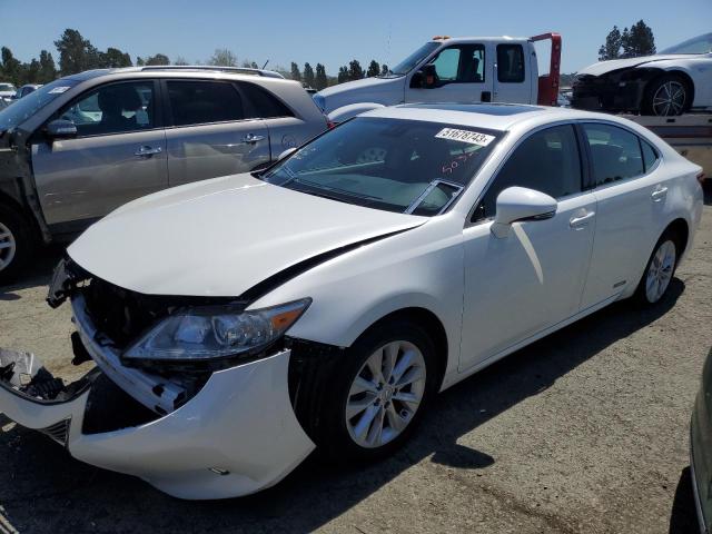 LEXUS ES 300H 2013 with VIN JTHBW1GG2D2005032 - Photo from auction
