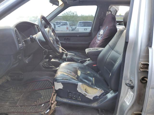Photo 7 from auction – 2003 NISSAN PATHFINDER with VIN JN8DR09Y13W817032