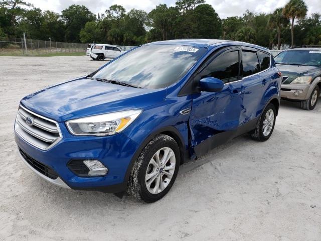 FORD ESCAPE SE 2017 with VIN 1FMCU0GD8HUE02178 - Photo from auction