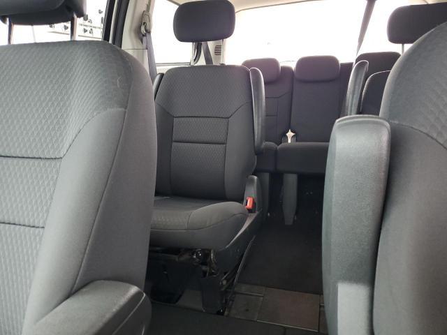 Photo 10 from auction – 2010 DODGE GRAND CARA with VIN 2D4RN5D13AR462250