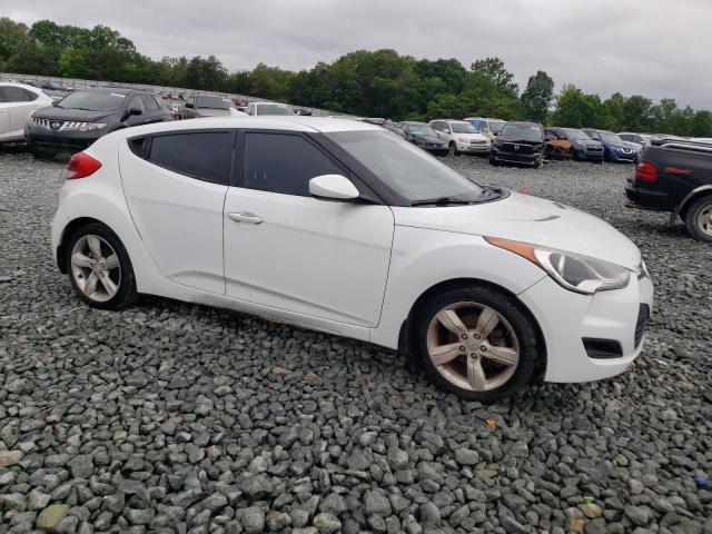 Photo 4 from auction – 2013 HYUNDAI VELOSTER with VIN KMHTC6AD0DU088731