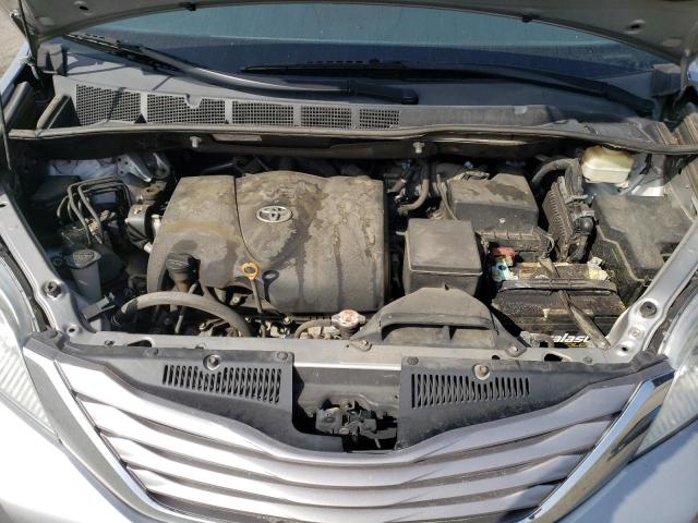 Photo 12 from auction – 2017 TOYOTA SIENNA XLE with VIN 5TDYZ3DC1HS896218