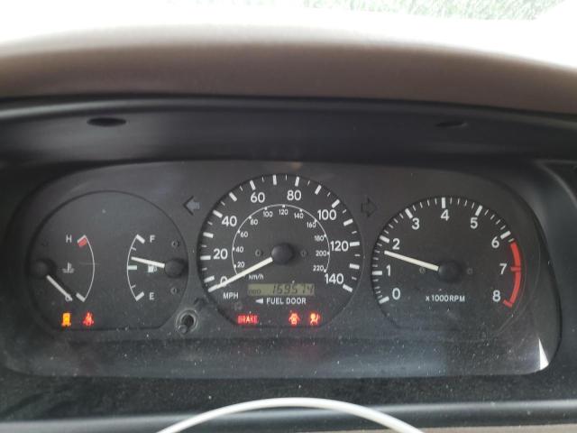 Photo 9 from auction – 2000 TOYOTA CAMRY CE with VIN 4T1BG22K5YU754171