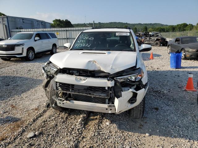 Photo 5 from auction – 2020 TOYOTA 4RUNNER SR with VIN JTEBU5JR4L5773872