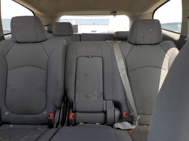 Photo 10 from auction – 2010 CHEVROLET TRAVERSE L with VIN 1GNLVEED9AJ267583