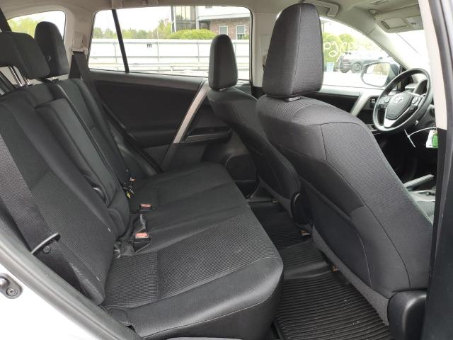 Photo 11 from auction – 2018 TOYOTA RAV4 LE with VIN 2T3BFREV7JW707707