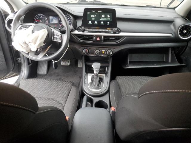 Photo 8 from auction – 2021 KIA FORTE FE with VIN 3KPF24AD4ME376405