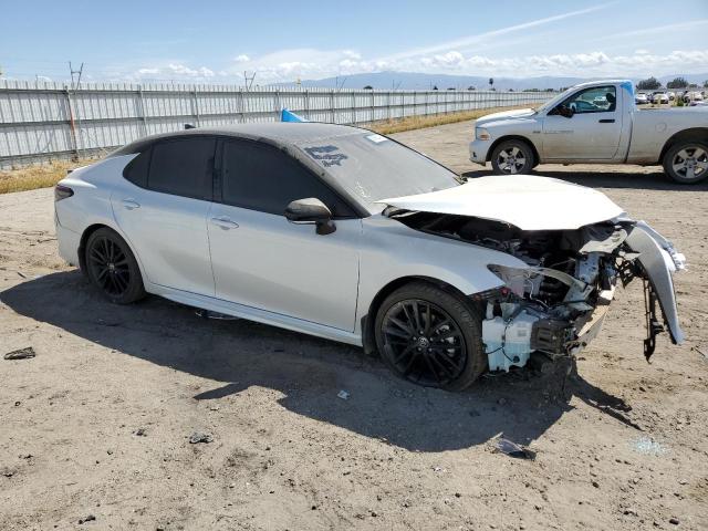 Photo 4 from auction – 2022 TOYOTA CAMRY XSE with VIN 4T1K31AK3NU045189