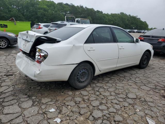 Photo 3 from auction – 2005 TOYOTA CAMRY with VIN 4T1BE32K05U627738