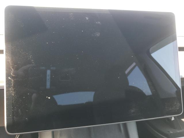Photo 9 from auction – 2022 TESLA MODEL Y with VIN 7SAYGDEF5NF400313