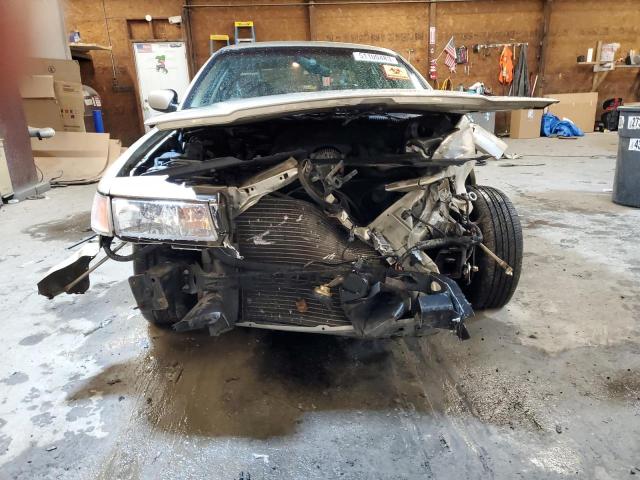Photo 5 from auction – 2000 MERCURY GRAND MARQ with VIN 2MEFM75WXYX697225