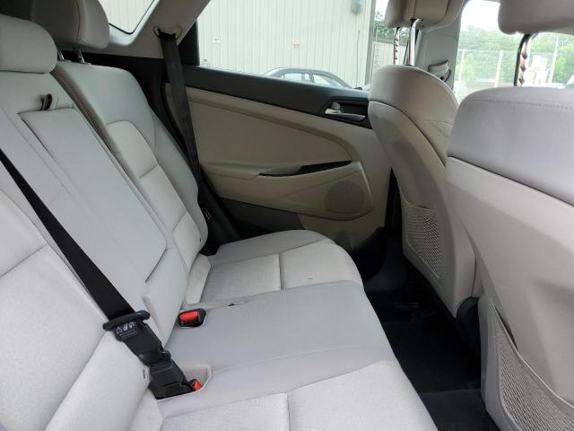 Photo 11 from auction – 2017 HYUNDAI TUCSON LIM with VIN KM8J33A40HU296653