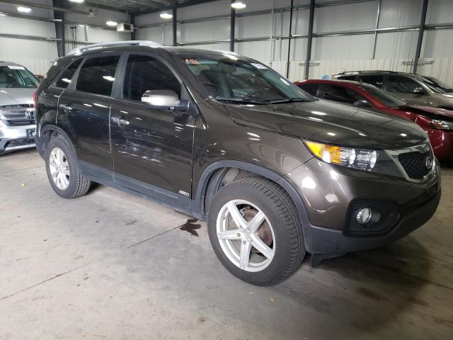 Photo 4 from auction – 2011 KIA SORENTO EX with VIN 5XYKUDA12BG132587