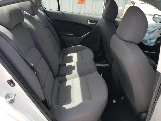 Photo 10 from auction – 2017 KIA FORTE LX with VIN 3KPFK4A72HE090715