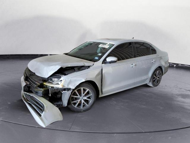 VOLKSWAGEN JETTA SE 2018 with VIN 3VWDB7AJXJM257934 - Photo from auction