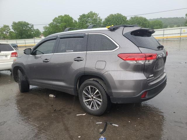 Photo 2 from auction – 2018 TOYOTA HIGHLANDER with VIN 5TDKZRFH8JS538363