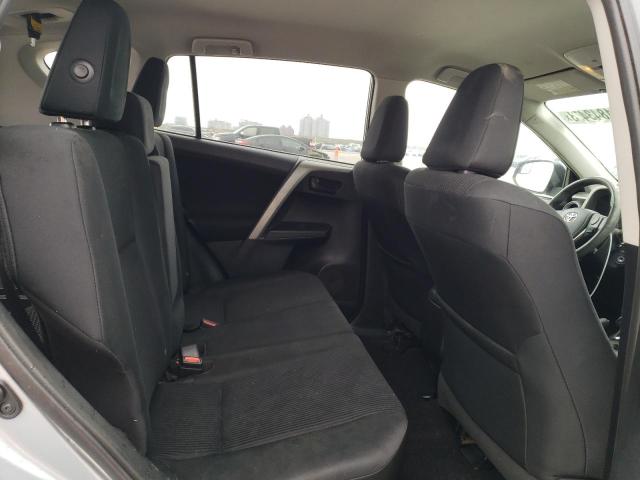 Photo 11 from auction – 2016 TOYOTA RAV4 LE with VIN 2T3ZFREV9GW272115