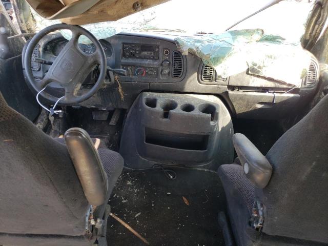 Photo 8 from auction – 2001 DODGE RAM WAGON with VIN 2B4JB25Y31K544594