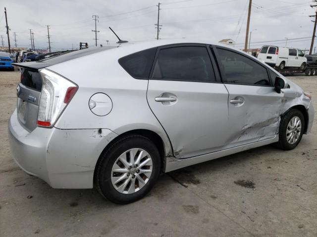 Photo 3 from auction – 2015 TOYOTA PRIUS PLUG with VIN JTDKN3DP6F3073819