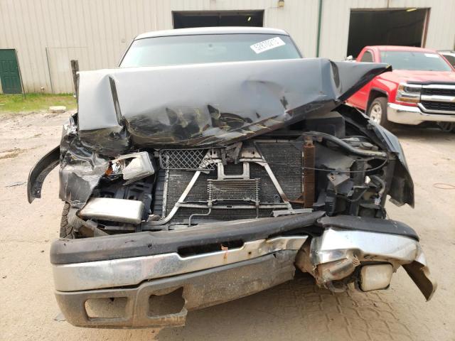 Photo 5 from auction – 2003 CHEVROLET SILVERADO with VIN 1GCEK19T03E157859