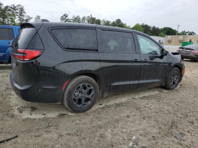Photo 3 from auction – 2022 CHRYSLER PACIFICA H with VIN 2C4RC1L73NR130008