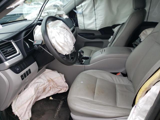 Photo 7 from auction – 2018 TOYOTA HIGHLANDER with VIN 5TDBGRFH3JS038746