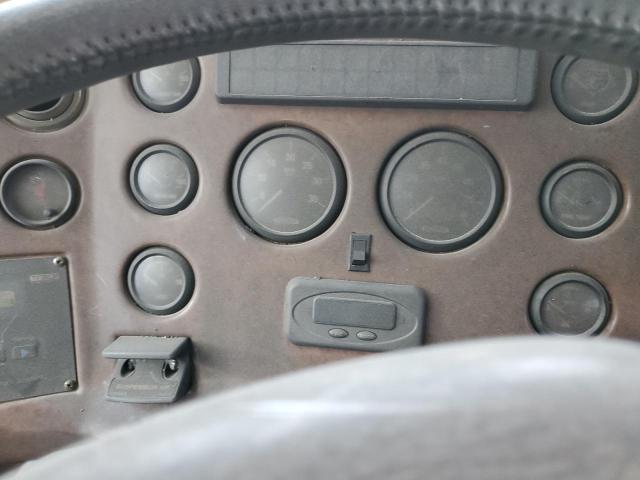 Photo 8 from auction – 2003 FREIGHTLINER CHASSIS X with VIN 4UZABFCY93CL90761
