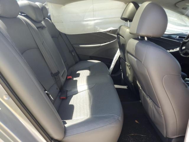 Photo 10 from auction – 2015 HYUNDAI SONATA HYB with VIN KMHEC4A4XFA129383