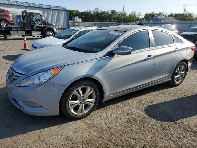 HYUNDAI SONATA SE 2013 with VIN 5NPEC4AC4DH638709 - Photo from auction