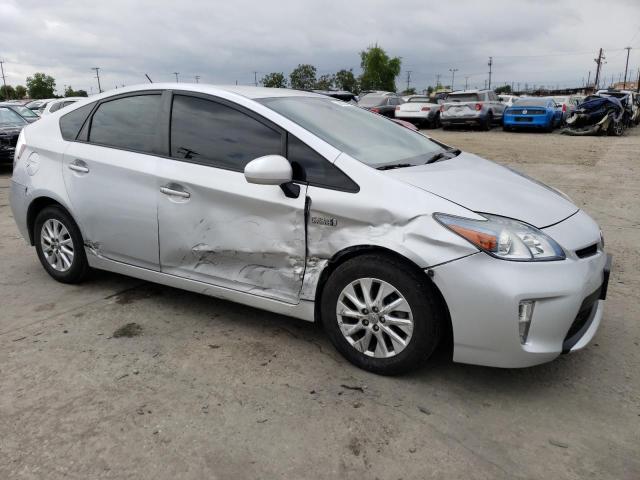 Photo 4 from auction – 2015 TOYOTA PRIUS PLUG with VIN JTDKN3DP6F3073819