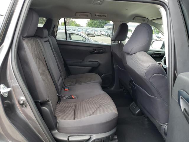 Photo 11 from auction – 2022 TOYOTA HIGHLANDER with VIN 5TDZZRAH9NS107493