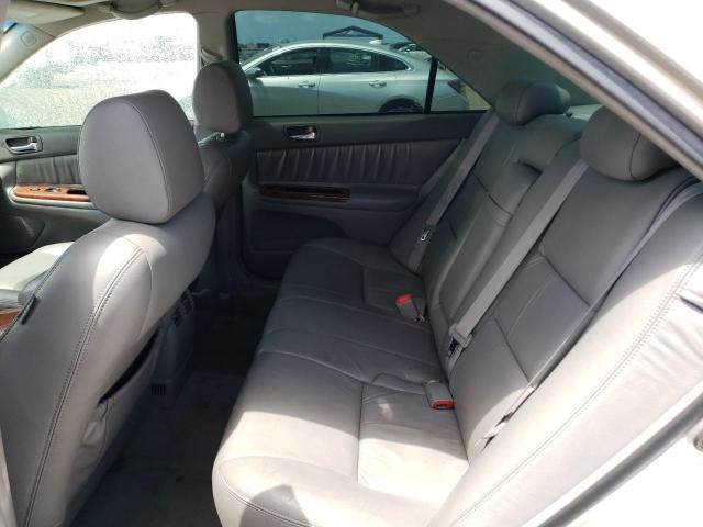 Photo 10 from auction – 2004 TOYOTA CAMRY LE with VIN 4T1BF30K74U583655