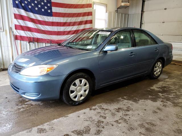 TOYOTA CAMRY LE 2002 with VIN 4T1BE32K02U555418 - Photo from auction
