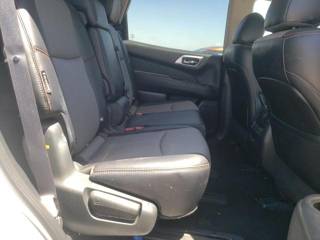 Photo 11 from auction – 2019 NISSAN PATHFINDER with VIN 5N1DR2MM3KC646159