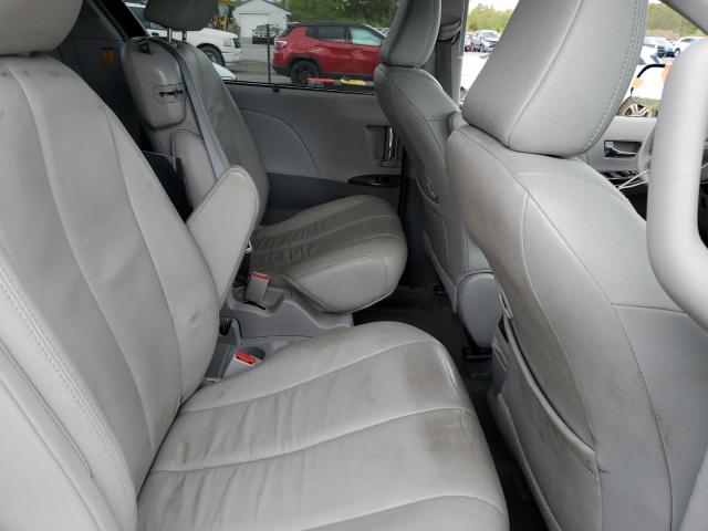 Photo 11 from auction – 2013 TOYOTA SIENNA XLE with VIN 5TDYK3DC6DS348312