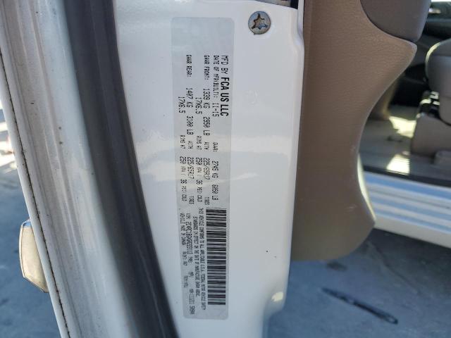 Photo 14 from auction – 2016 CHRYSLER TOWN & COU with VIN 2C4RC1BGXGR223113