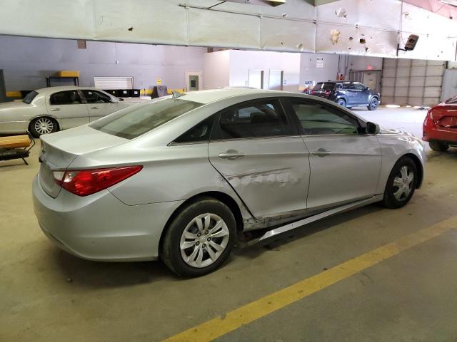 Photo 3 from auction – 2011 HYUNDAI SONATA GLS with VIN 5NPEB4AC6BH152998