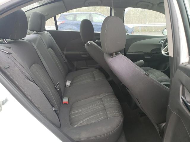 Photo 10 from auction – 2014 CHEVROLET SONIC LT with VIN 1G1JC5SH4E4200075