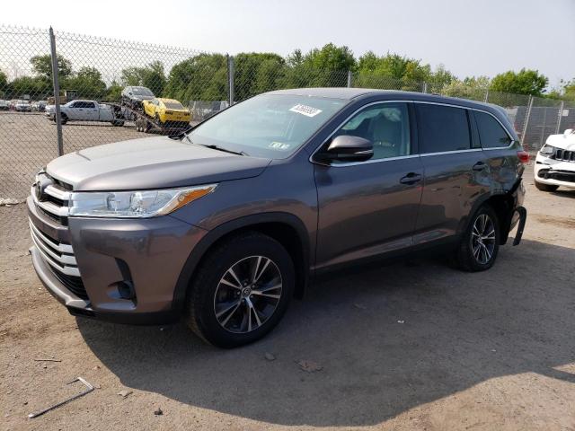 TOYOTA HIGHLANDER 2019 with VIN 5TDBZRFH5KS706364 - Photo from auction