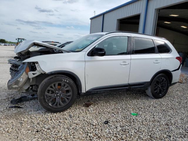 MITSUBISHI OUTLANDER 2018 with VIN JA4AD3A33JZ020558 - Photo from auction