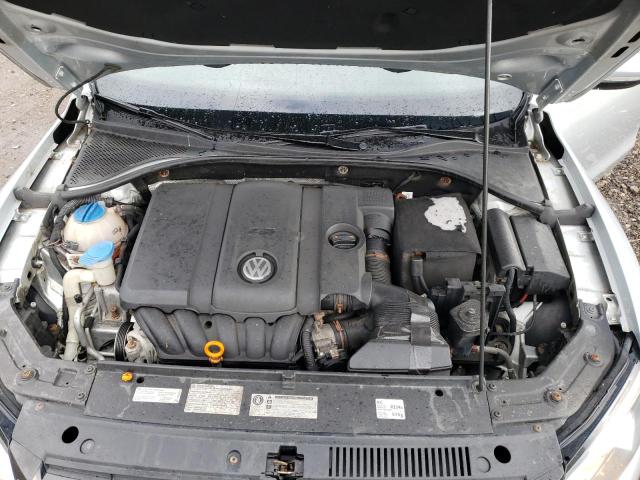 Photo 11 from auction – 2012 VOLKSWAGEN PASSAT S with VIN 1VWAH7A37CC087409