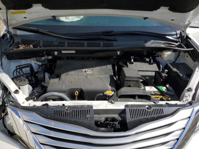 Photo 11 from auction – 2016 TOYOTA SIENNA XLE with VIN 5TDDK3DC7GS132469