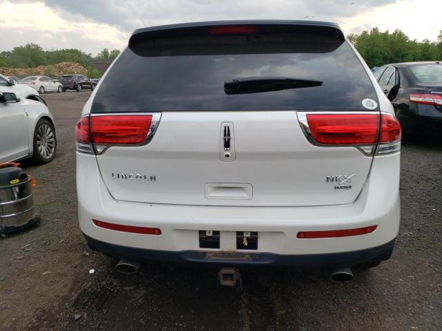 Photo 6 from auction – 2015 LINCOLN MKX with VIN 2LMDJ8JK3FBL23236