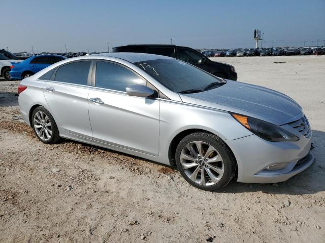 Photo 4 from auction – 2011 HYUNDAI SONATA SE with VIN 5NPEC4AC2BH248558