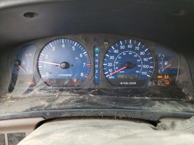 Photo 9 from auction – 2002 TOYOTA SIENNA LE with VIN 4T3ZF13C62U437629