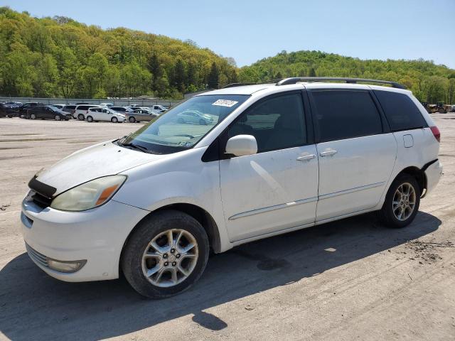 TOYOTA SIENNA 2004 with VIN 5TDBA22C24S028247 - Photo from auction